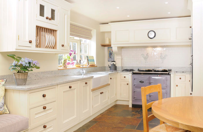 английская печь AGA с тремя духовками