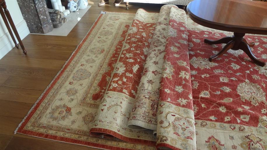 ковер в гостиную в средиземноморском стиле