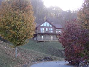 загородный дом в стиле шале