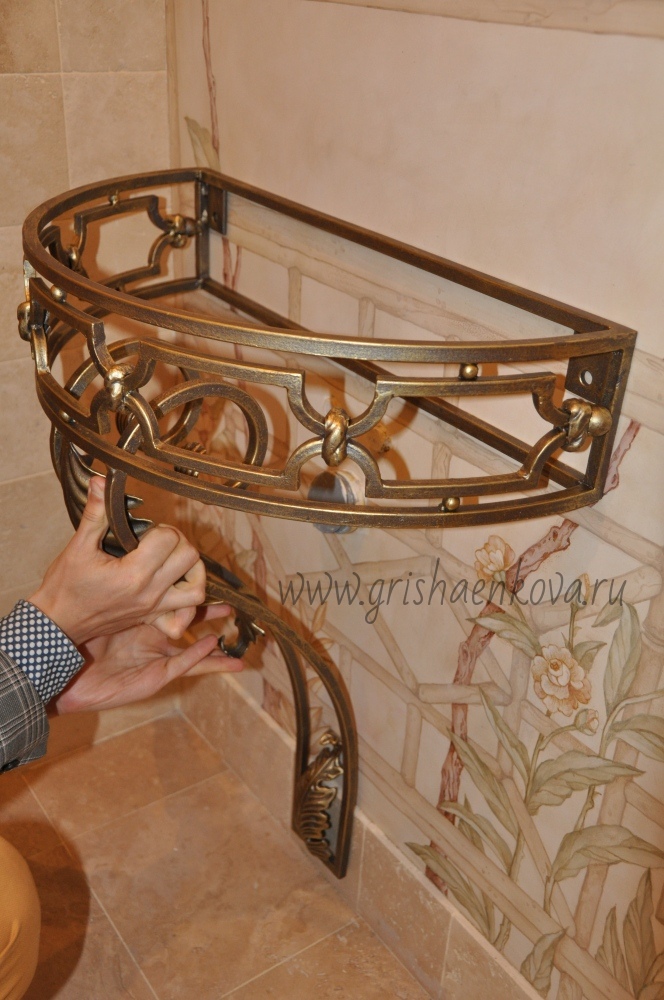 элитный дизайн интерьера с художественной ковкой